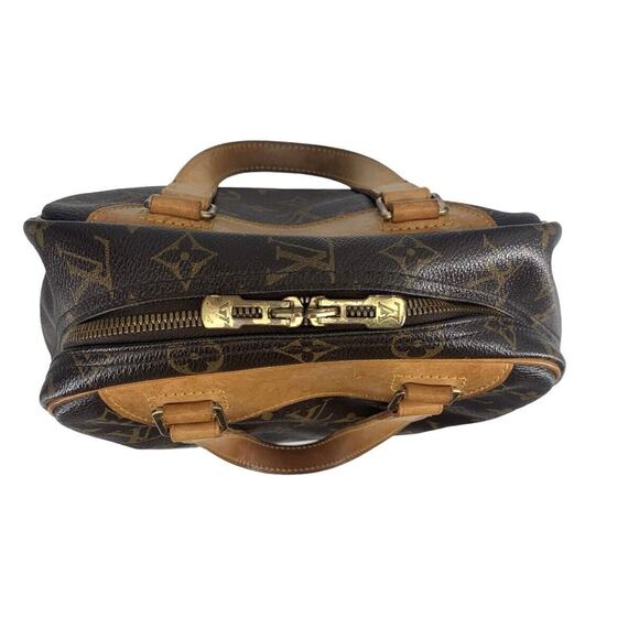 LOUIS VUITTON Excursion Monogram Bag Leather Brown M41450 - Picture 11 of 16